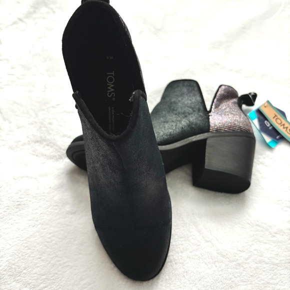 TOMS Everly Black Metallic Leather Cutout Heeled Ankle Bootie--NWT--6 - Picture 8 of 16